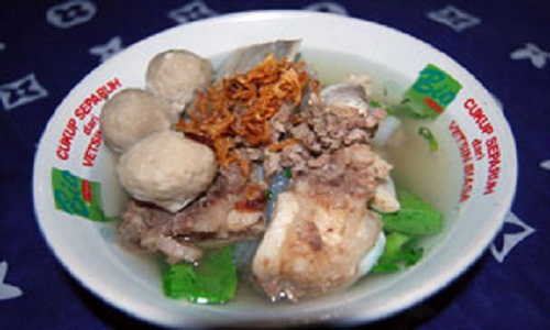 Kenari: Rahasia Rasa Bakso Balungan yang Menggugah Selera di Cilacap